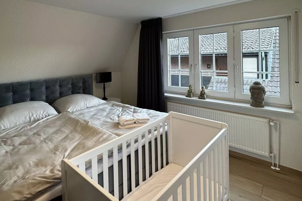 451114-Schlafzimmer