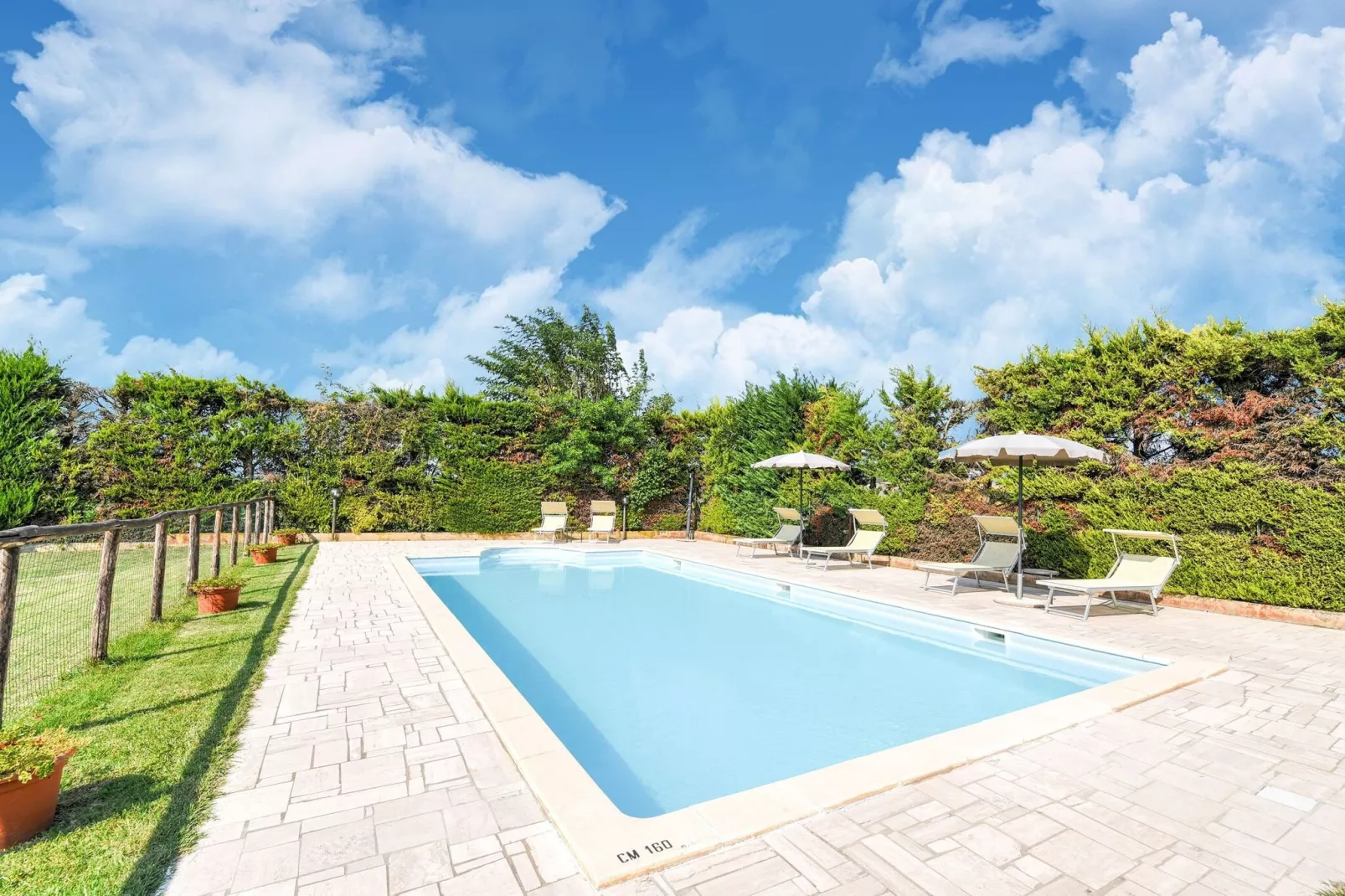 Chiaradue-Pool