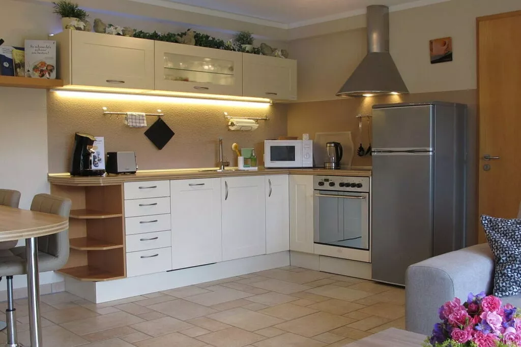 15822-Kitchen