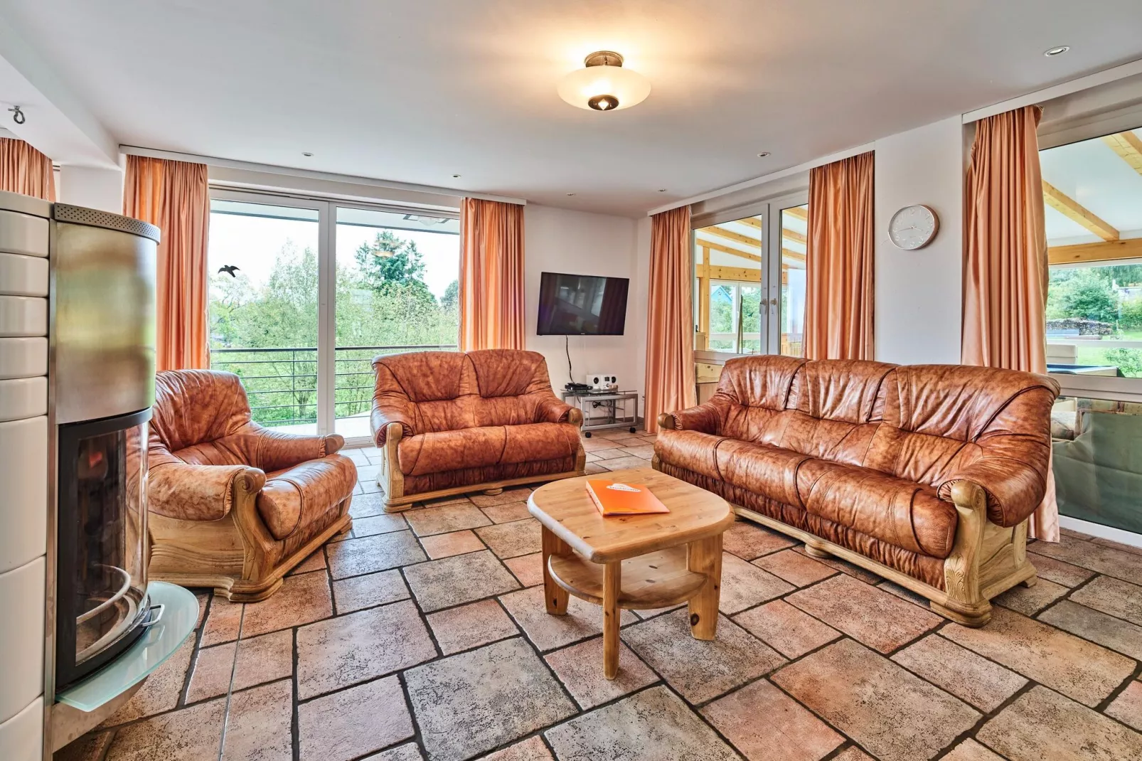 Haus Eifelsonne-Living room