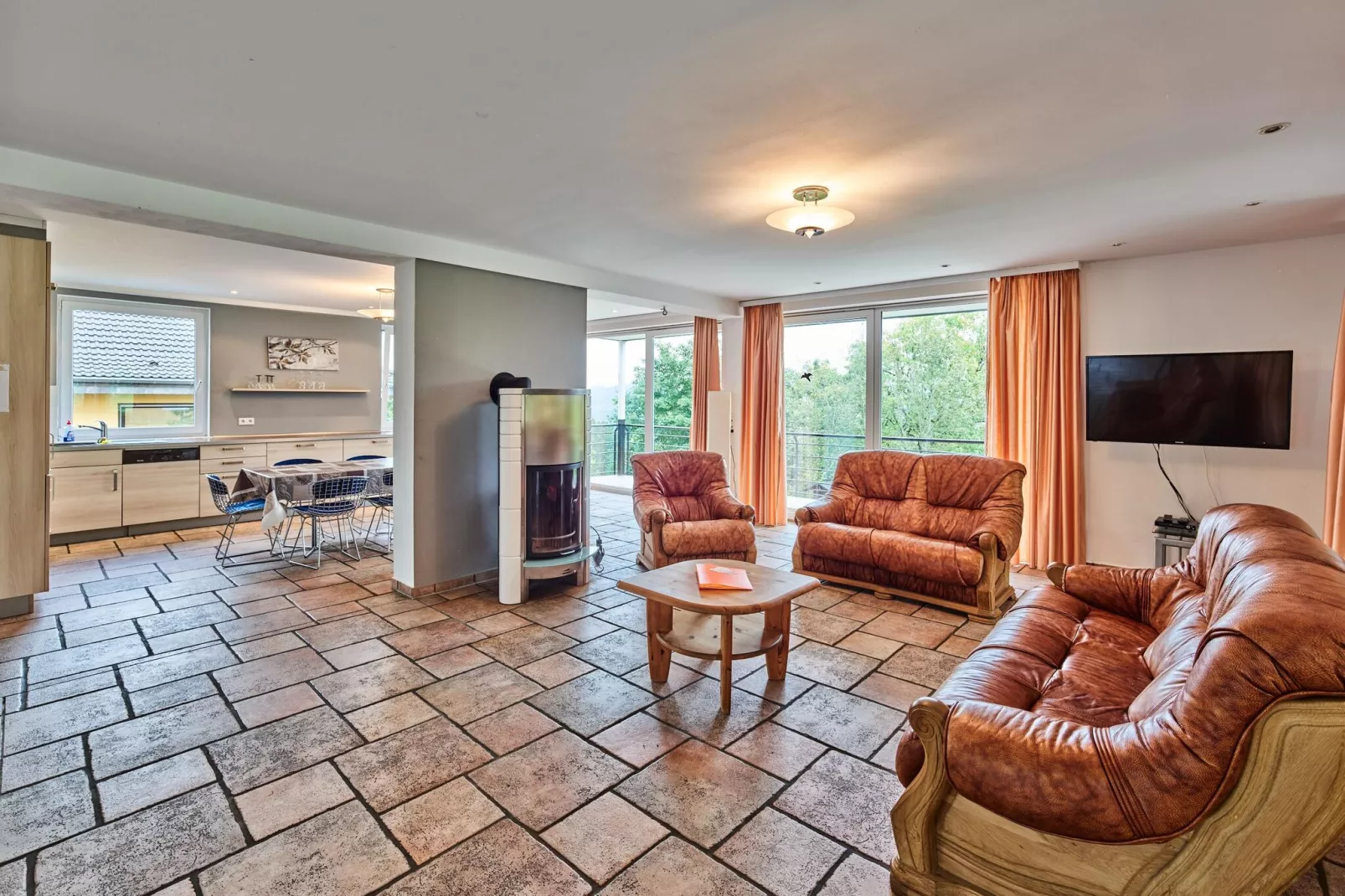 Haus Eifelsonne-Living room