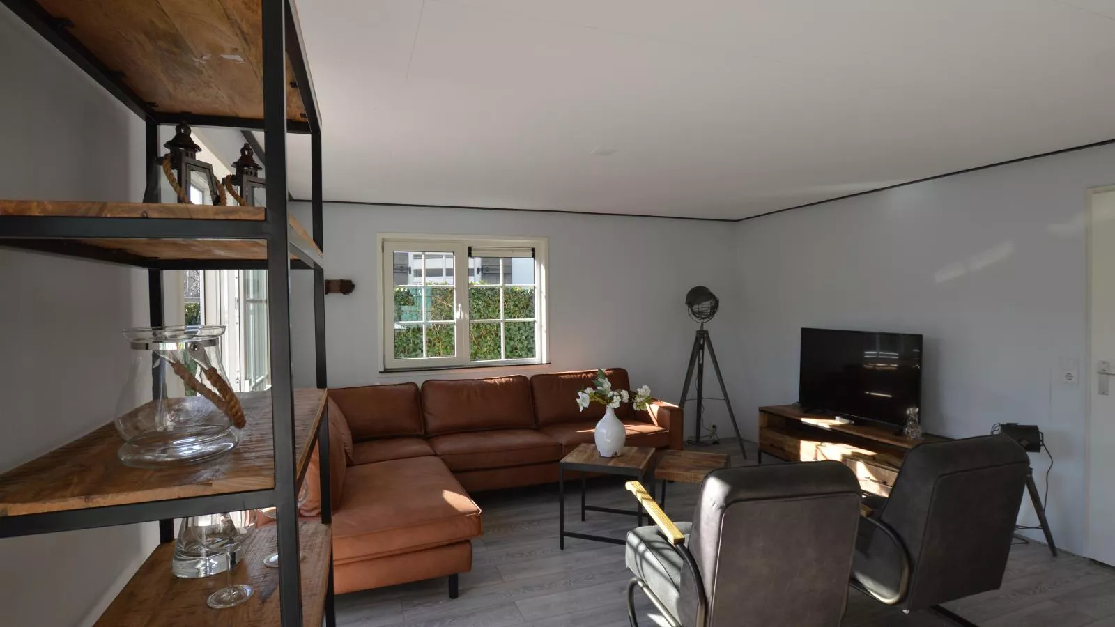 T Kaatsheuveltje 1-Living room