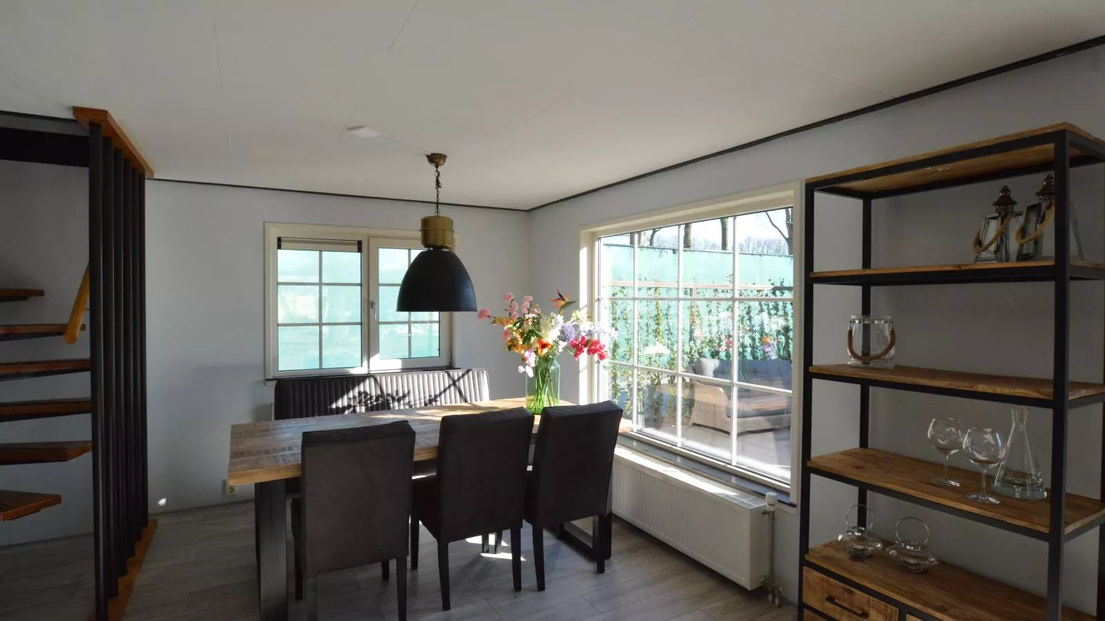 T Kaatsheuveltje 1-Dining room