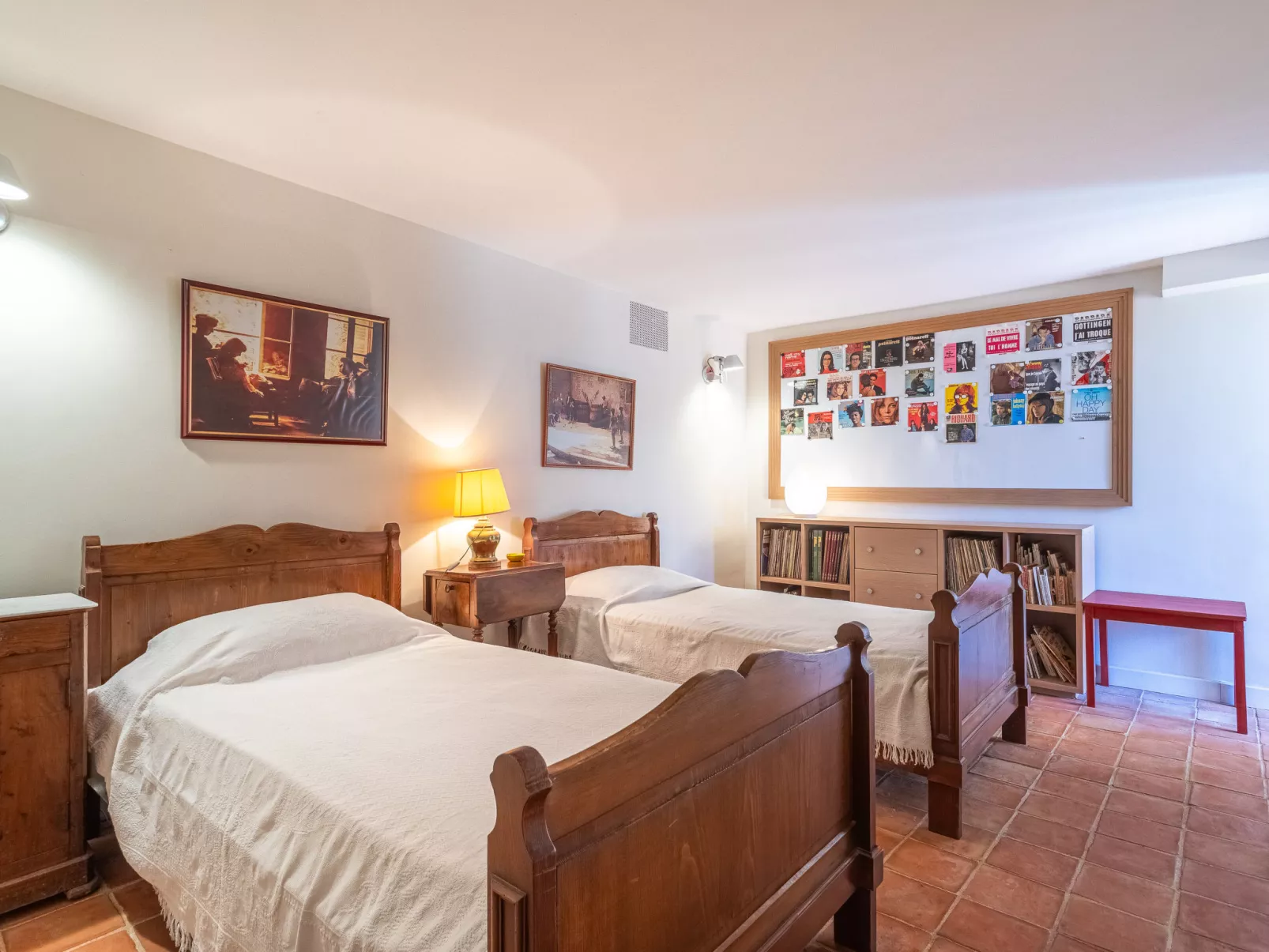 Le Clos du Pierredon-Inside