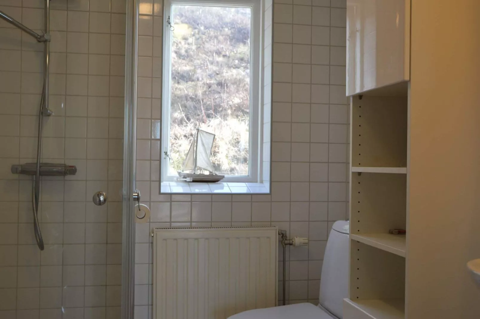 8 person holiday home in HJÄLTEVAD-Indoor