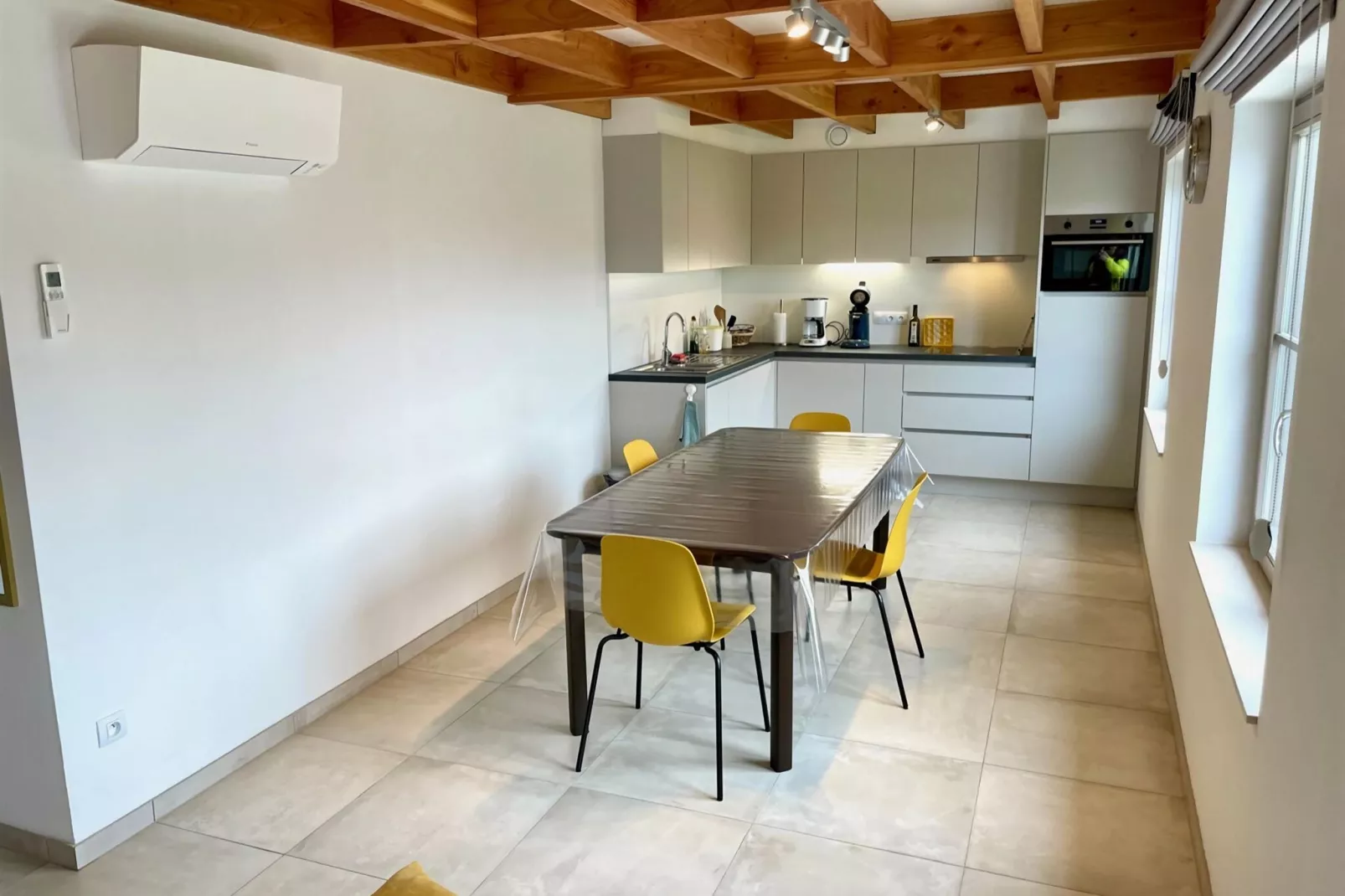 W81-Kitchen