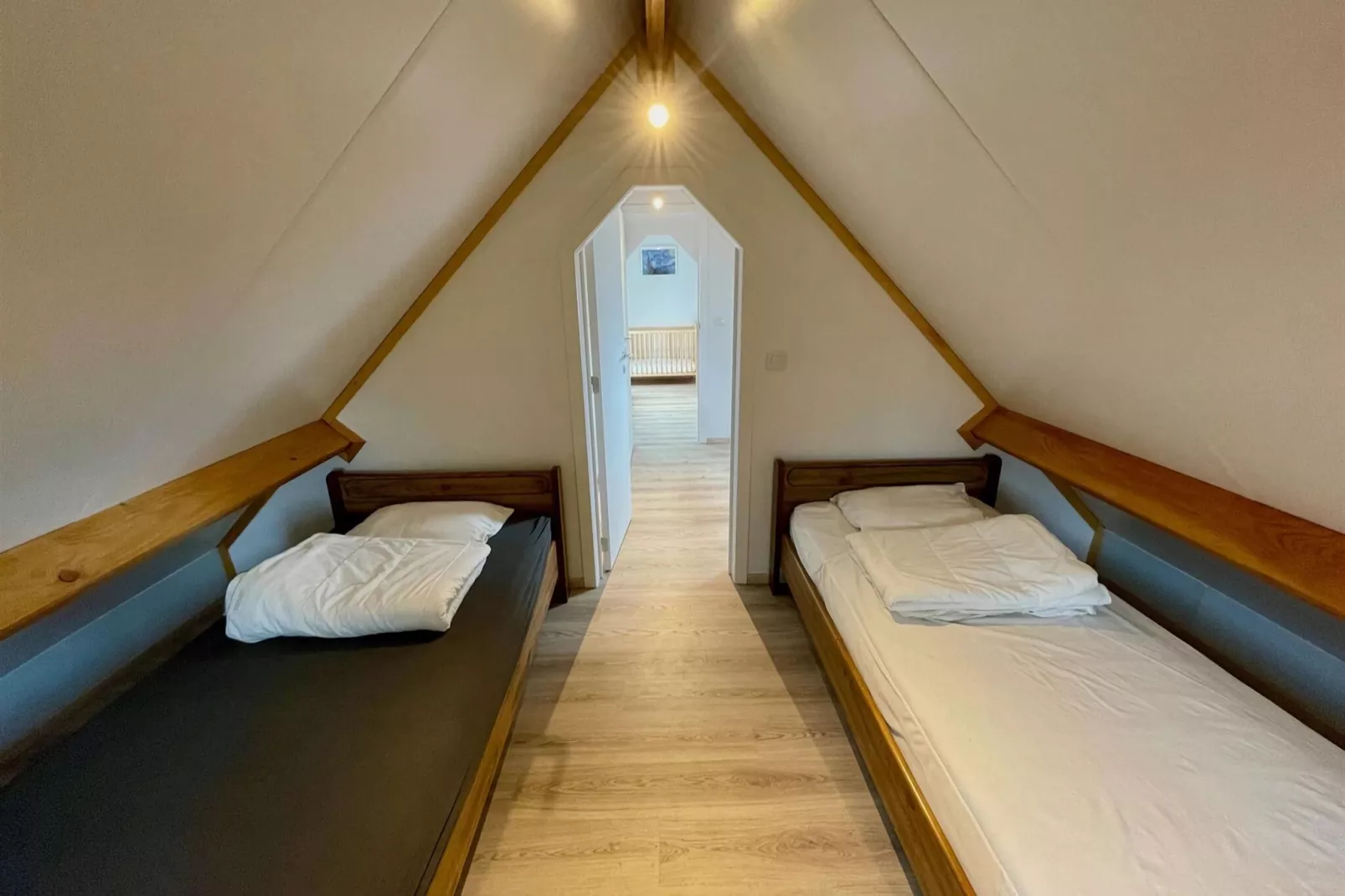 W81-Bedroom