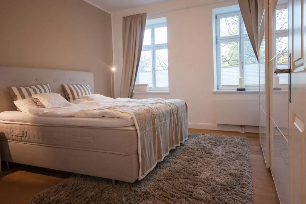 185564-Bedroom