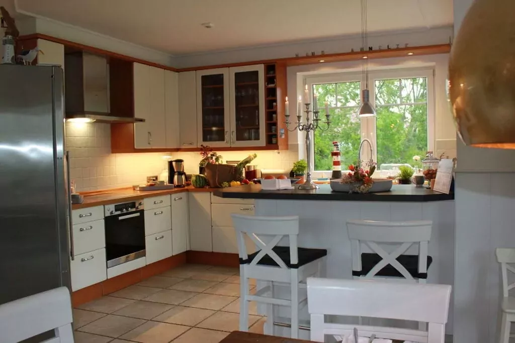 268812-Kitchen