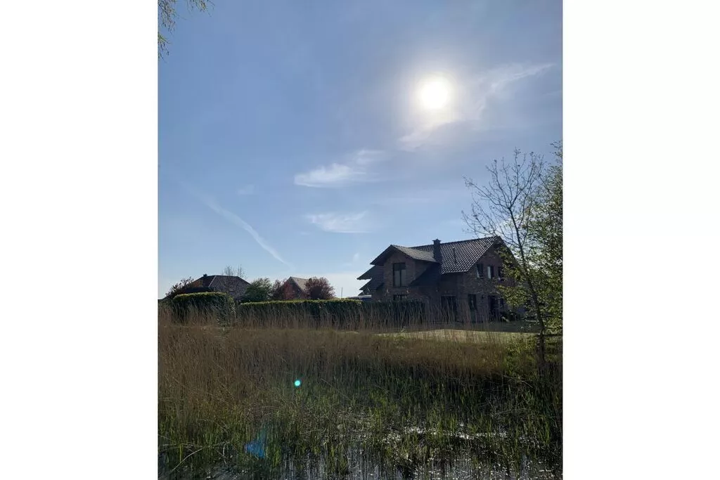 268812-View