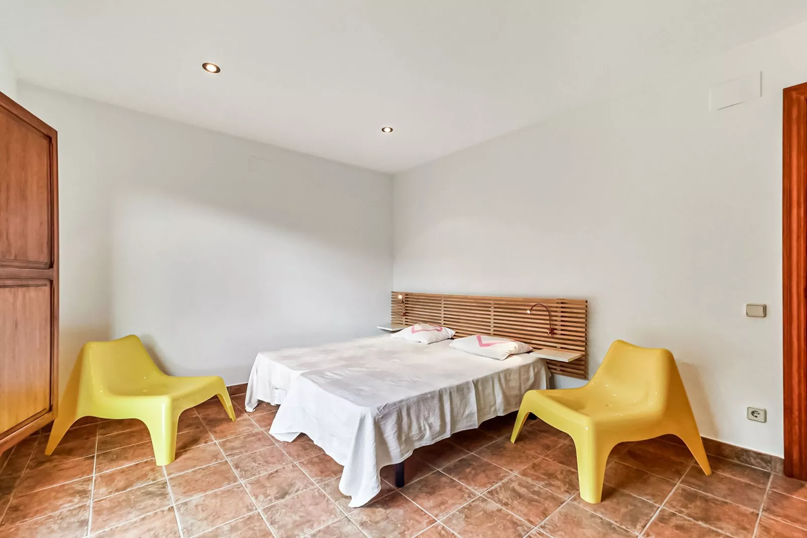 Can Pere Castanyer-Bedroom