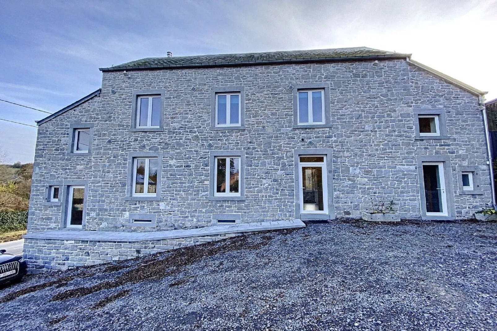 Le Presbytère d'Achet-Exterior summer