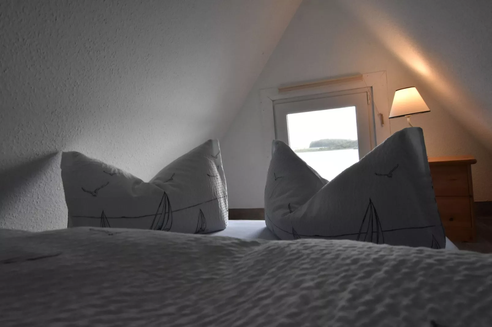 Bootshaus direkt am See mit eigenem Steg-Bedroom