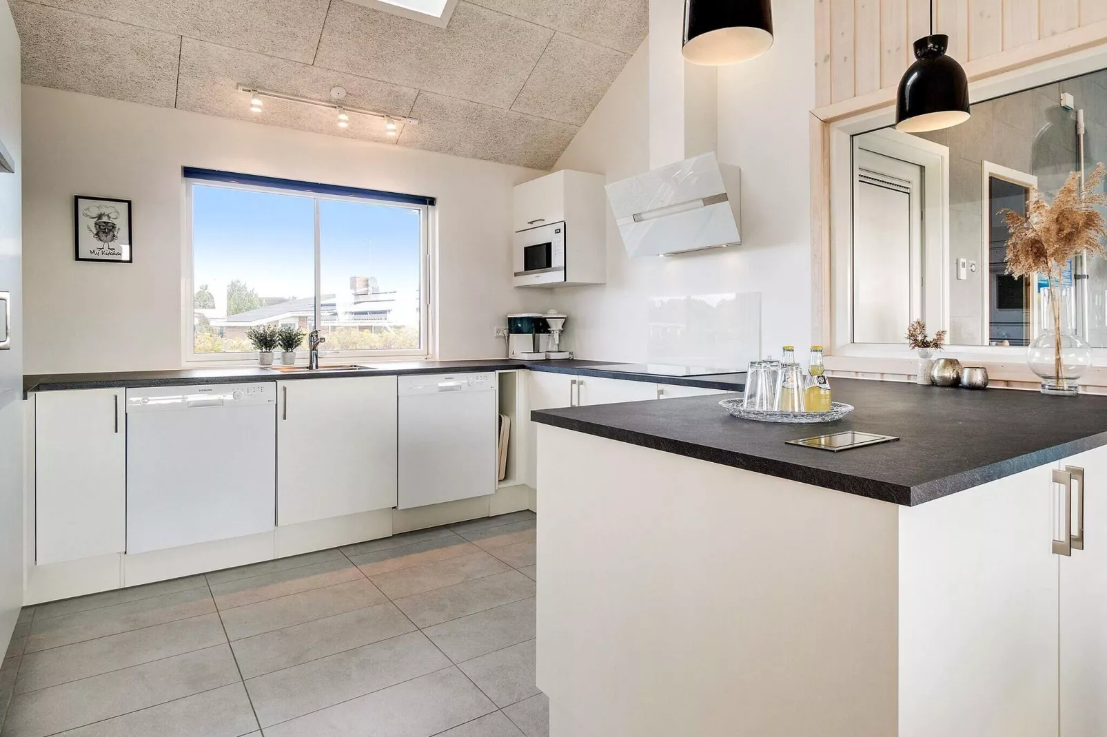 18 person holiday home in Ringkøbing-Indoor