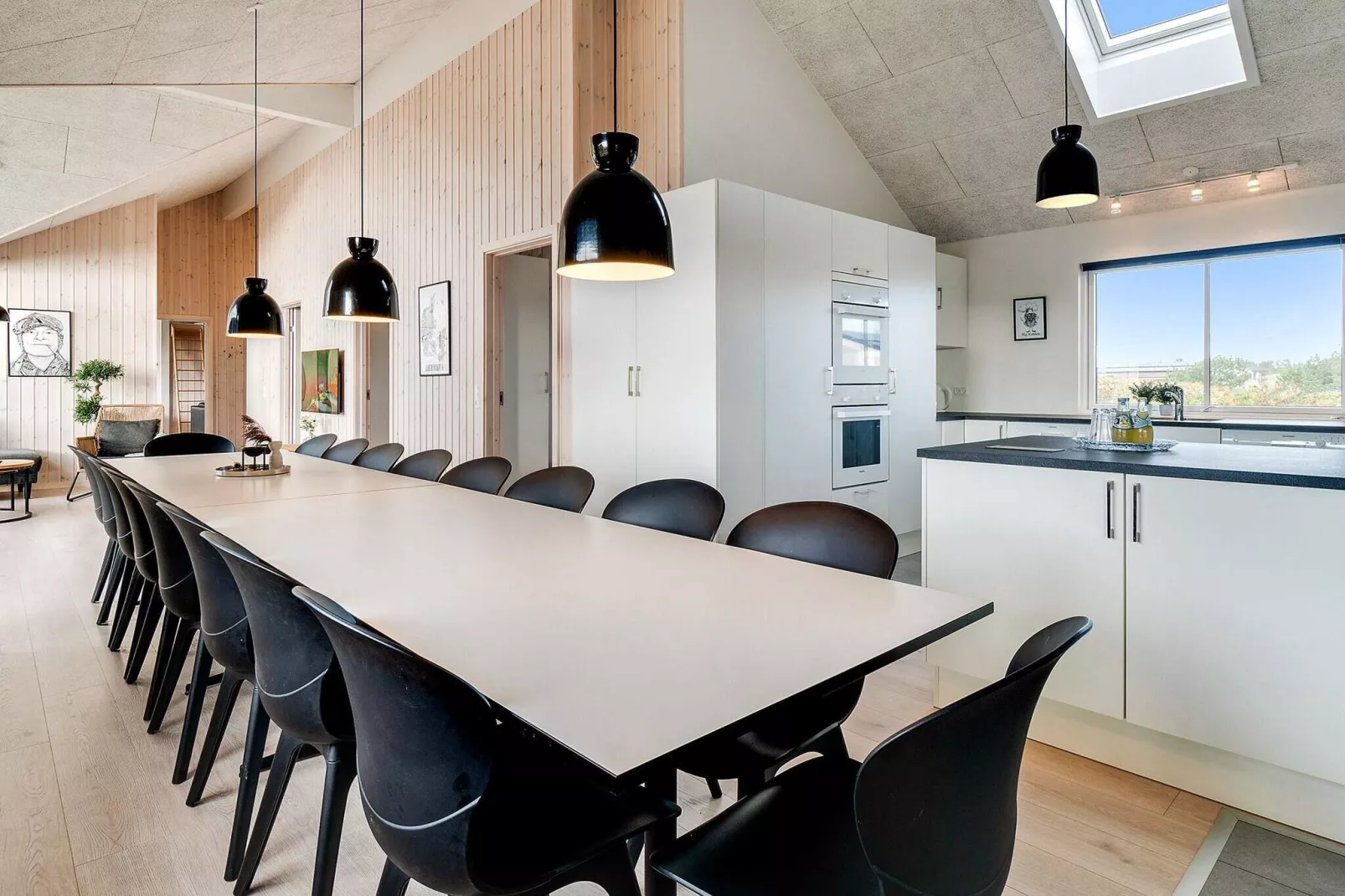 18 person holiday home in Ringkøbing-Indoor