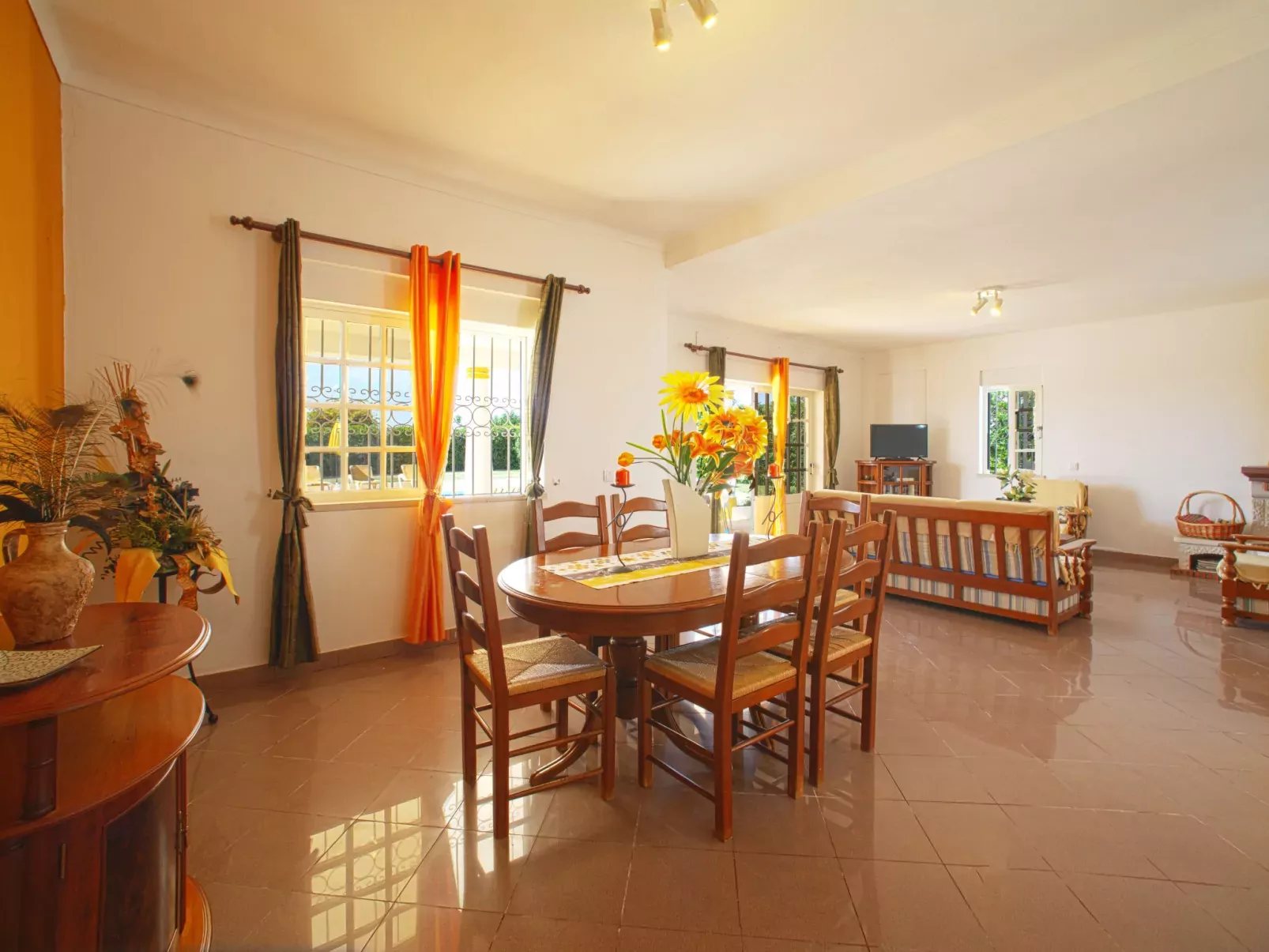 Da Bela Vista-Inside
