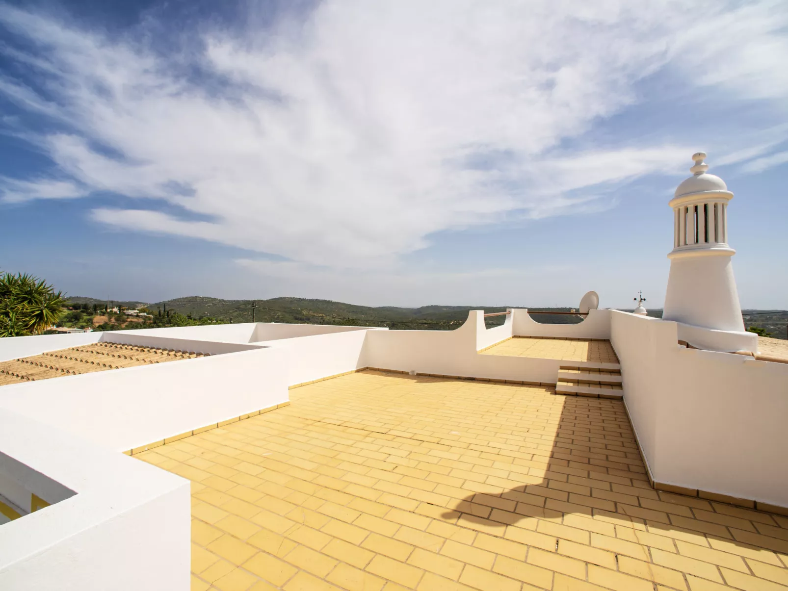 Da Bela Vista-Outside