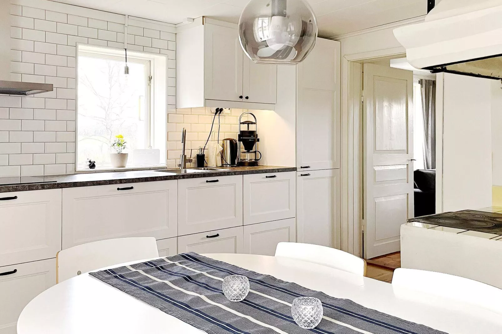 4 etoiles maison de vacances a BRO-Intérieur