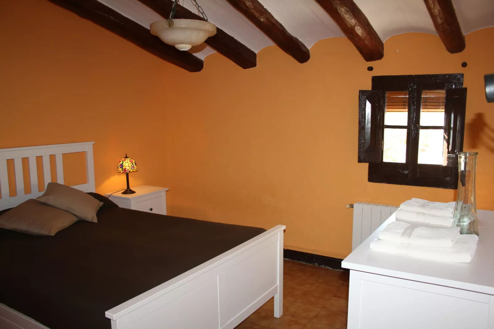 L'Olivera Dalt i Baix-Bedroom