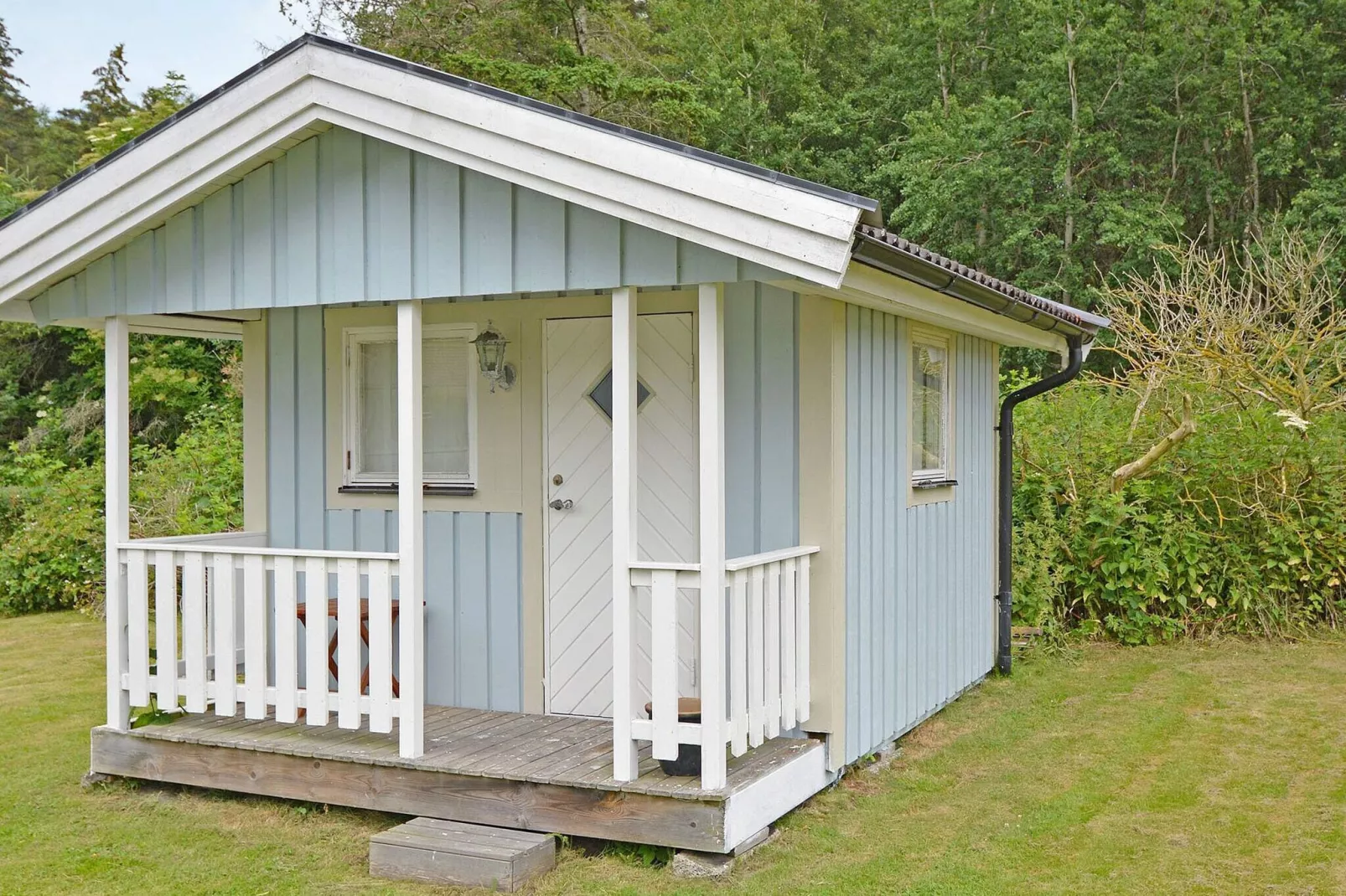 Charming holiday home with terrace-By Traum-Outdoor