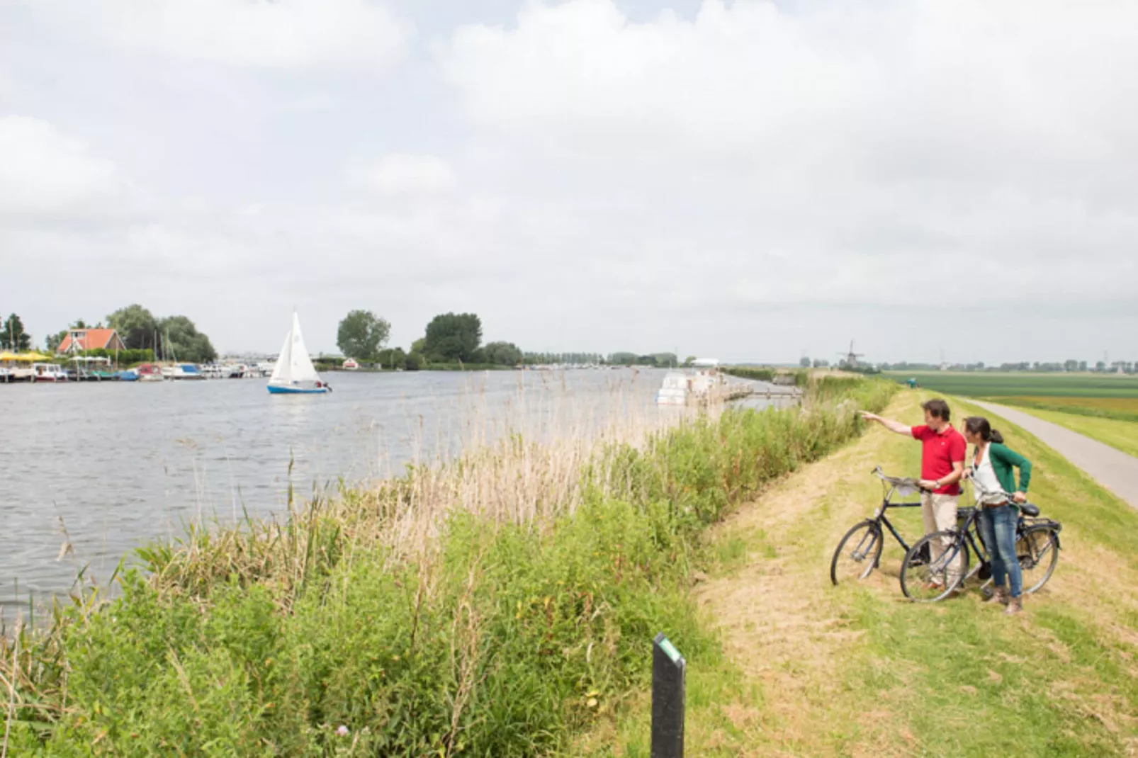 Comfort bungalow – max 4 personen – Nummer 84-Gebiete Sommer 1 km