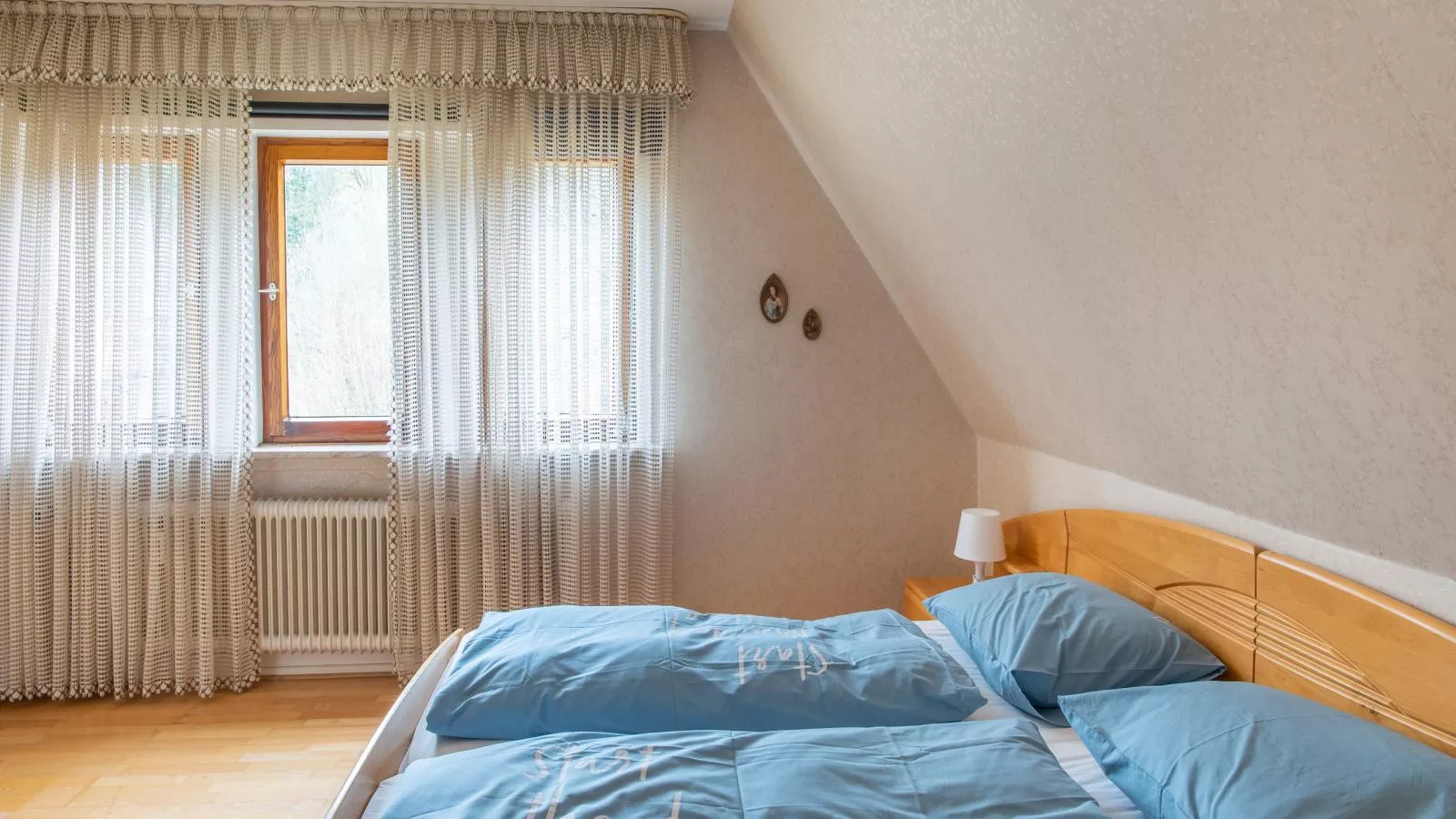 Kurhaus am Nordenau-Bedroom