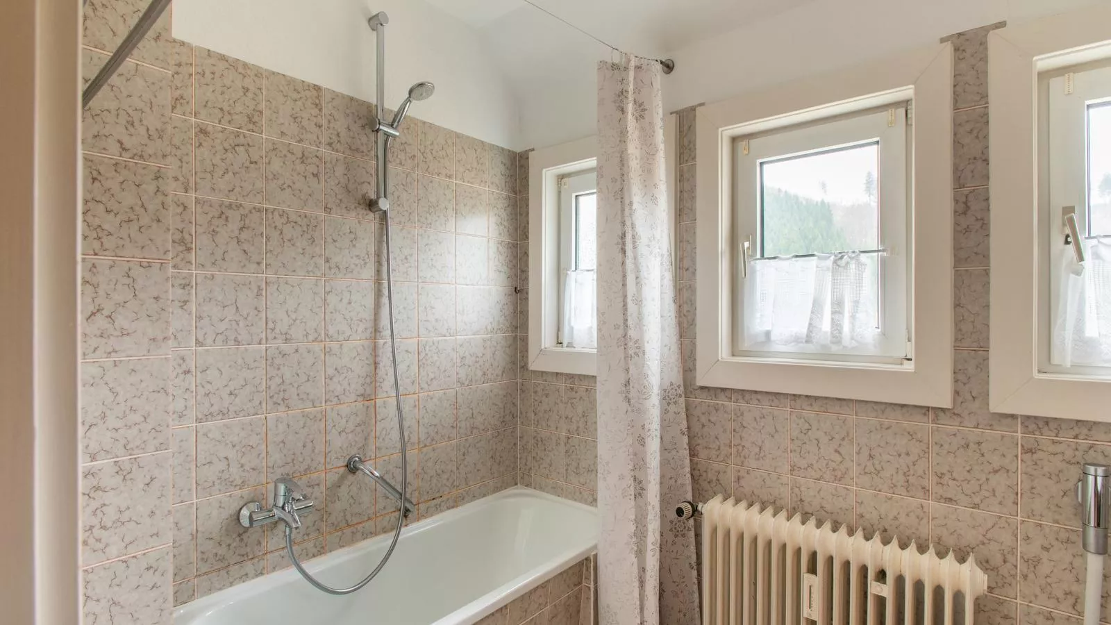 Kurhaus am Nordenau - 10 pers-Bathroom