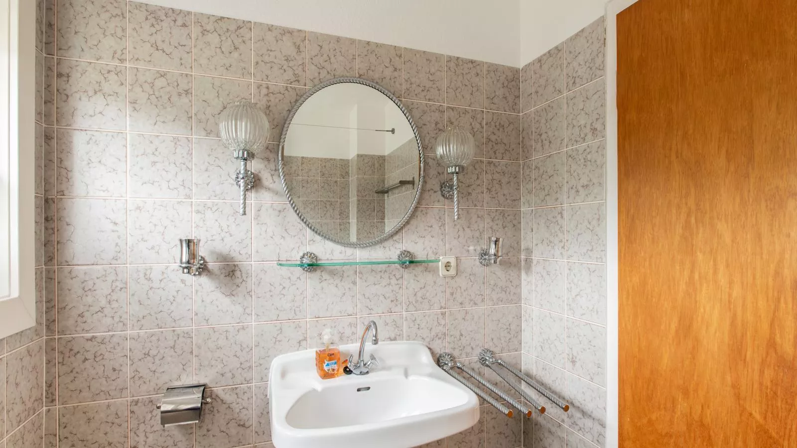 Kurhaus am Nordenau - 10 pers-Bathroom