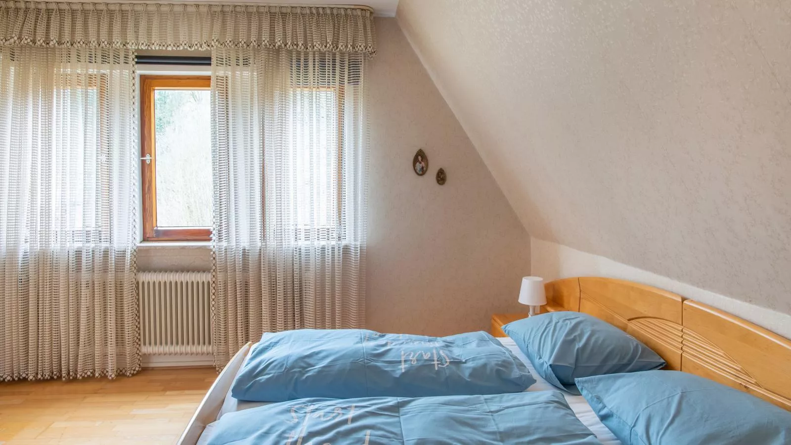 Kurhaus am Nordenau - 10 pers-Bedroom
