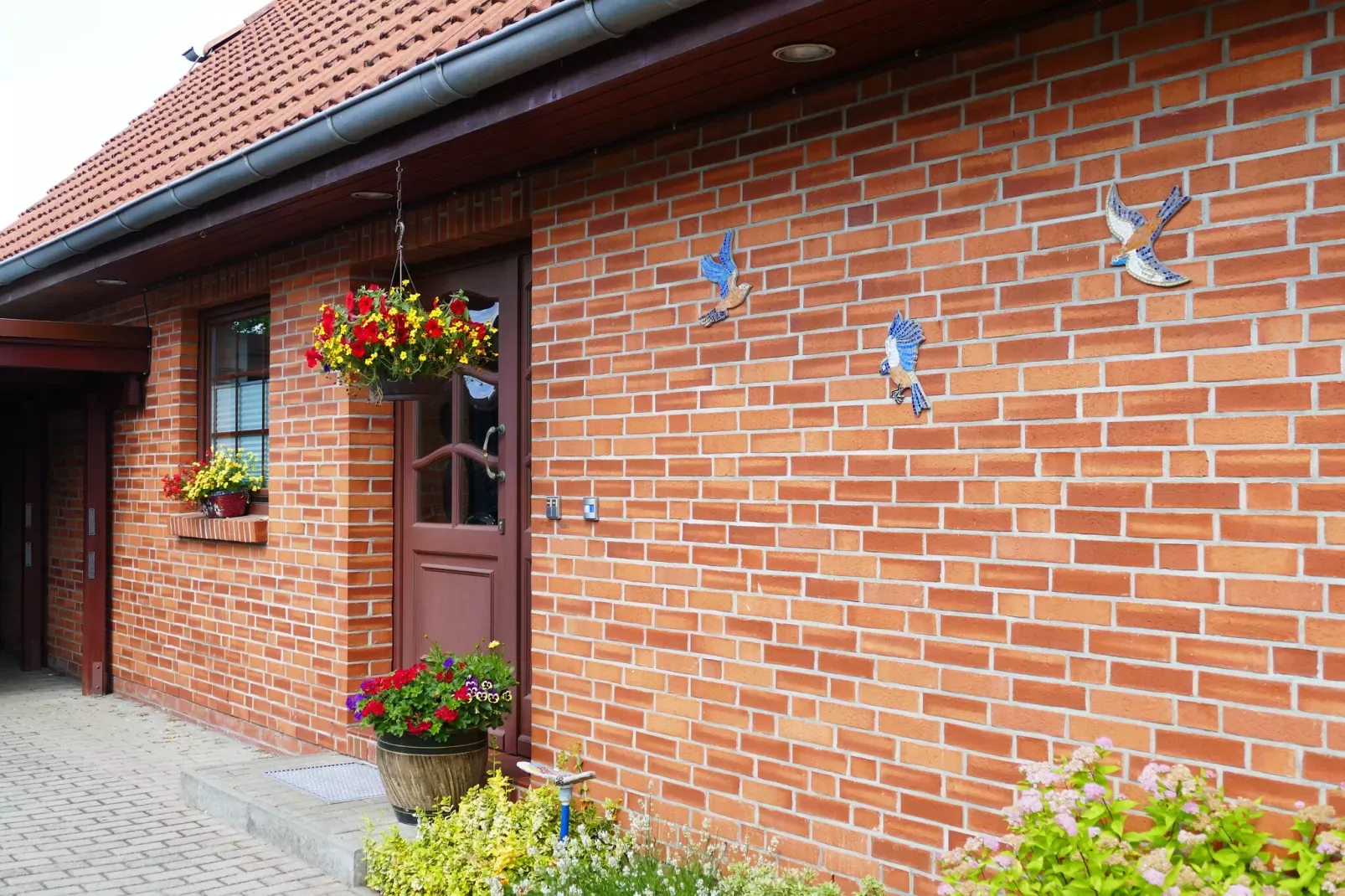 Schwalbenring nahe Karls Erdbeerhof-Exterior summer