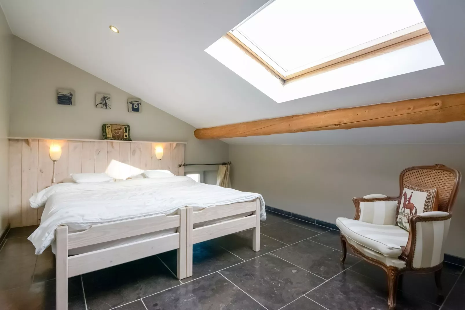 La Brasserie-Bedroom