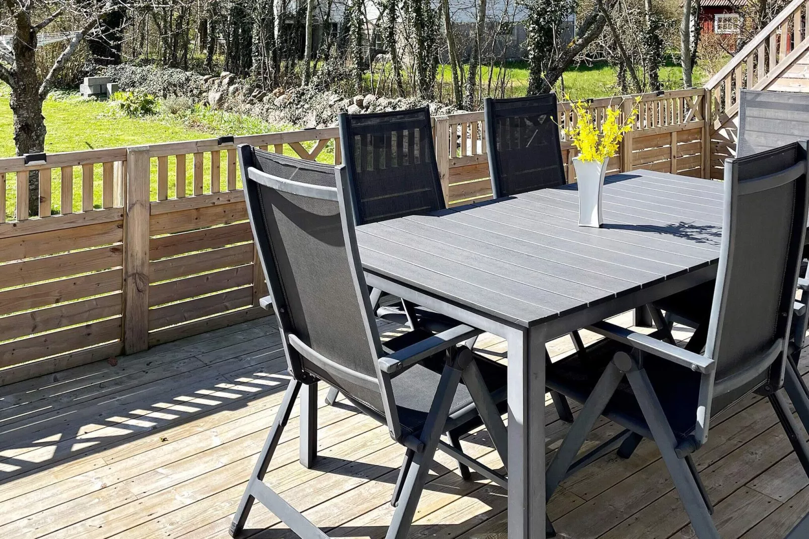 4 star holiday home in FäRJESTADEN-Outdoor