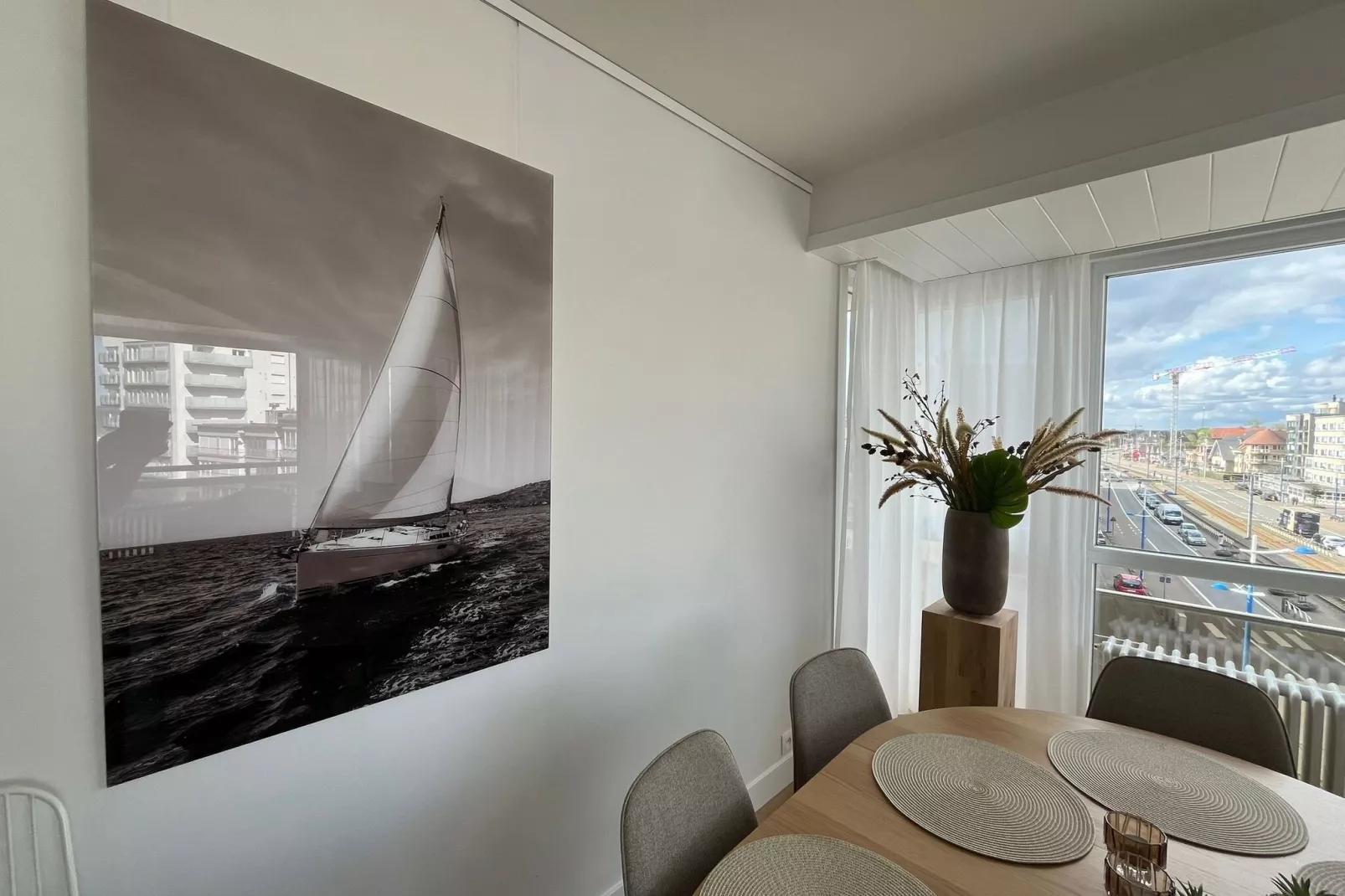 Chopin 402-Dining room