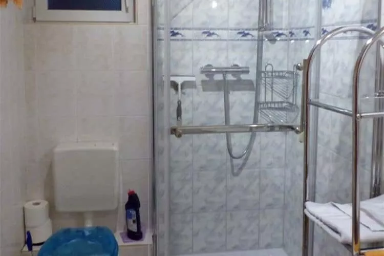 Fewo 2 Sachsen-Anhalt 2 Personen-Bathroom