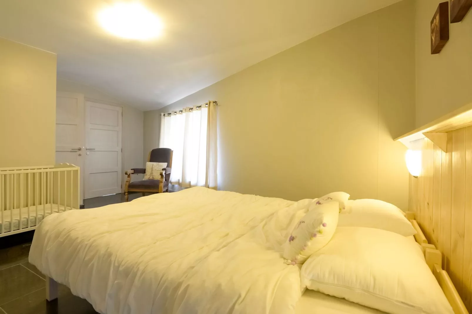 La Brasserie-Bedroom