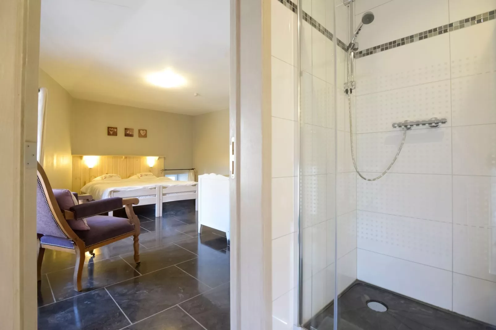 La Brasserie-Bathroom