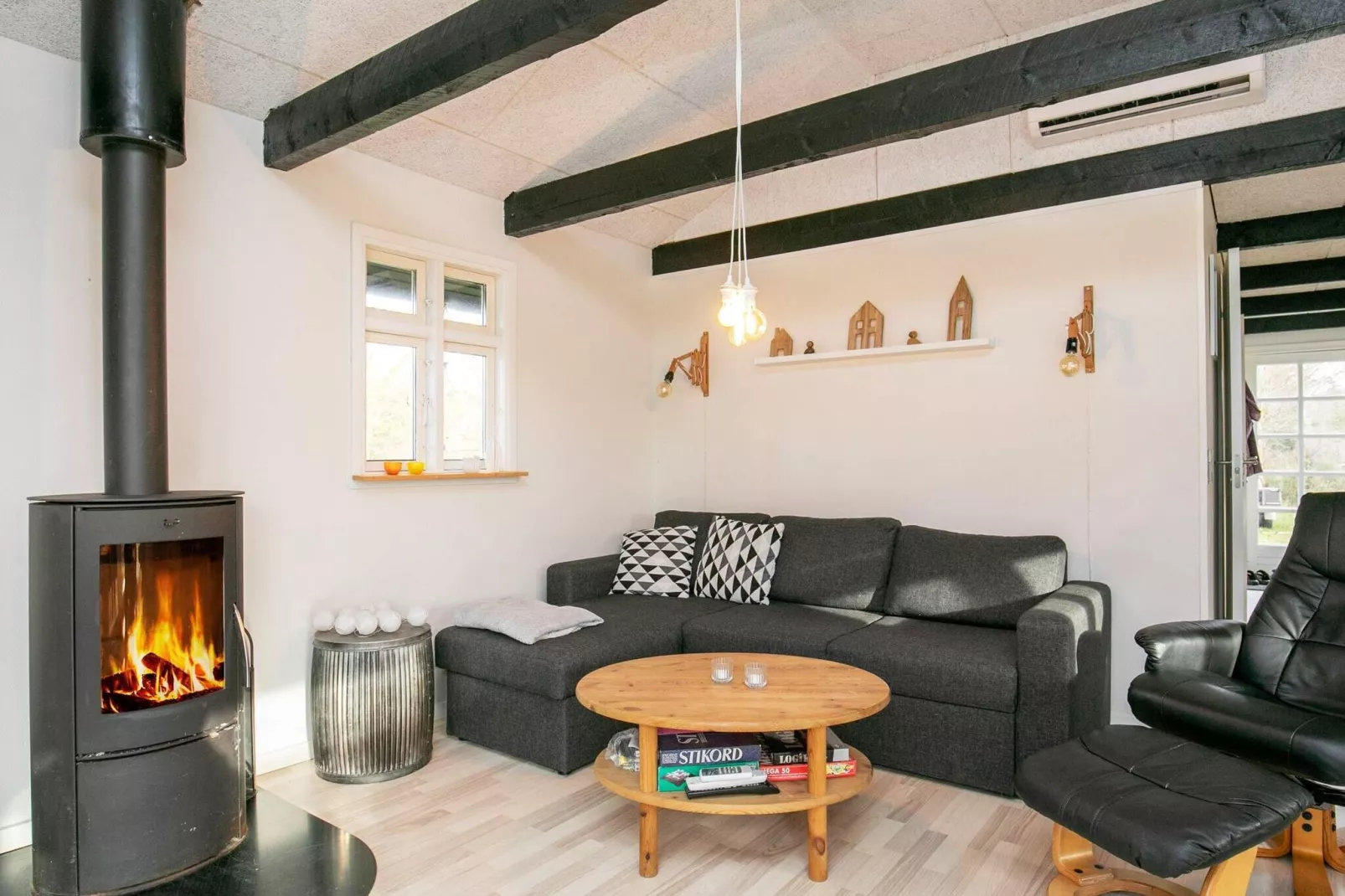 6 person holiday home in Løgstør-Indoor