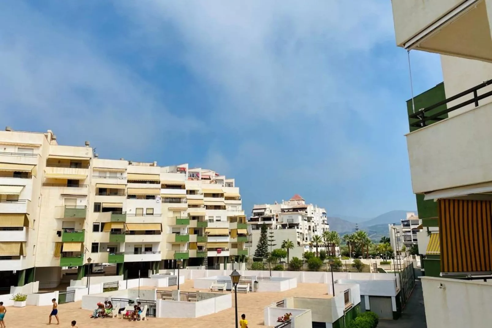 Vistamar-Exterior summer