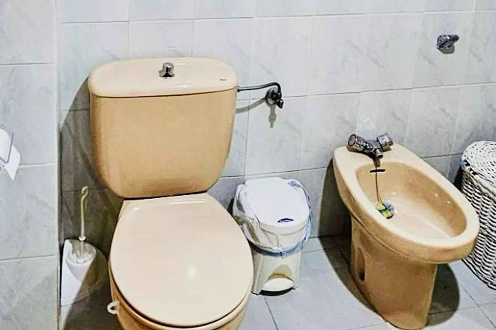 Vistamar-Bathroom