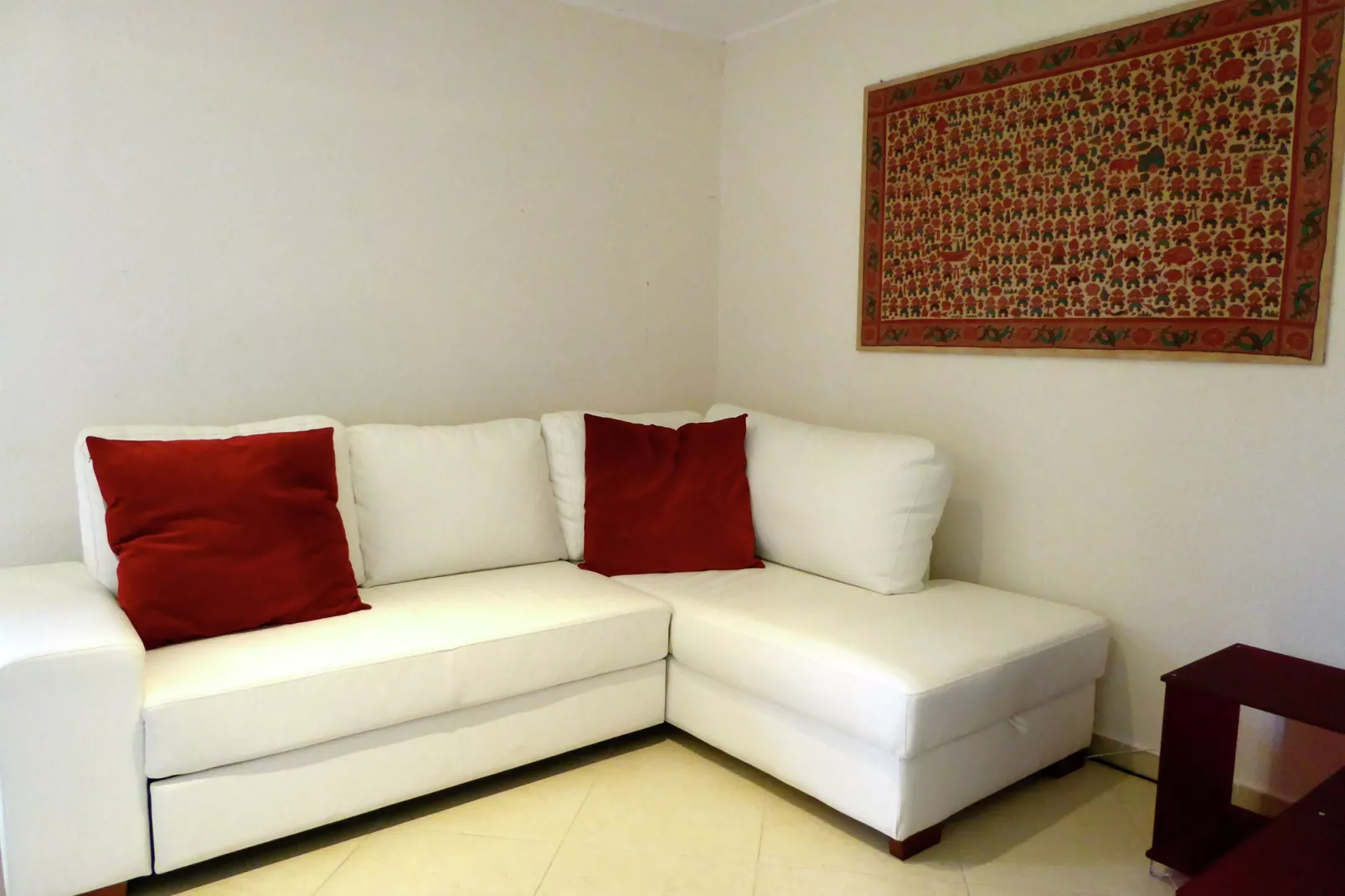 Sei Orcia-Living room