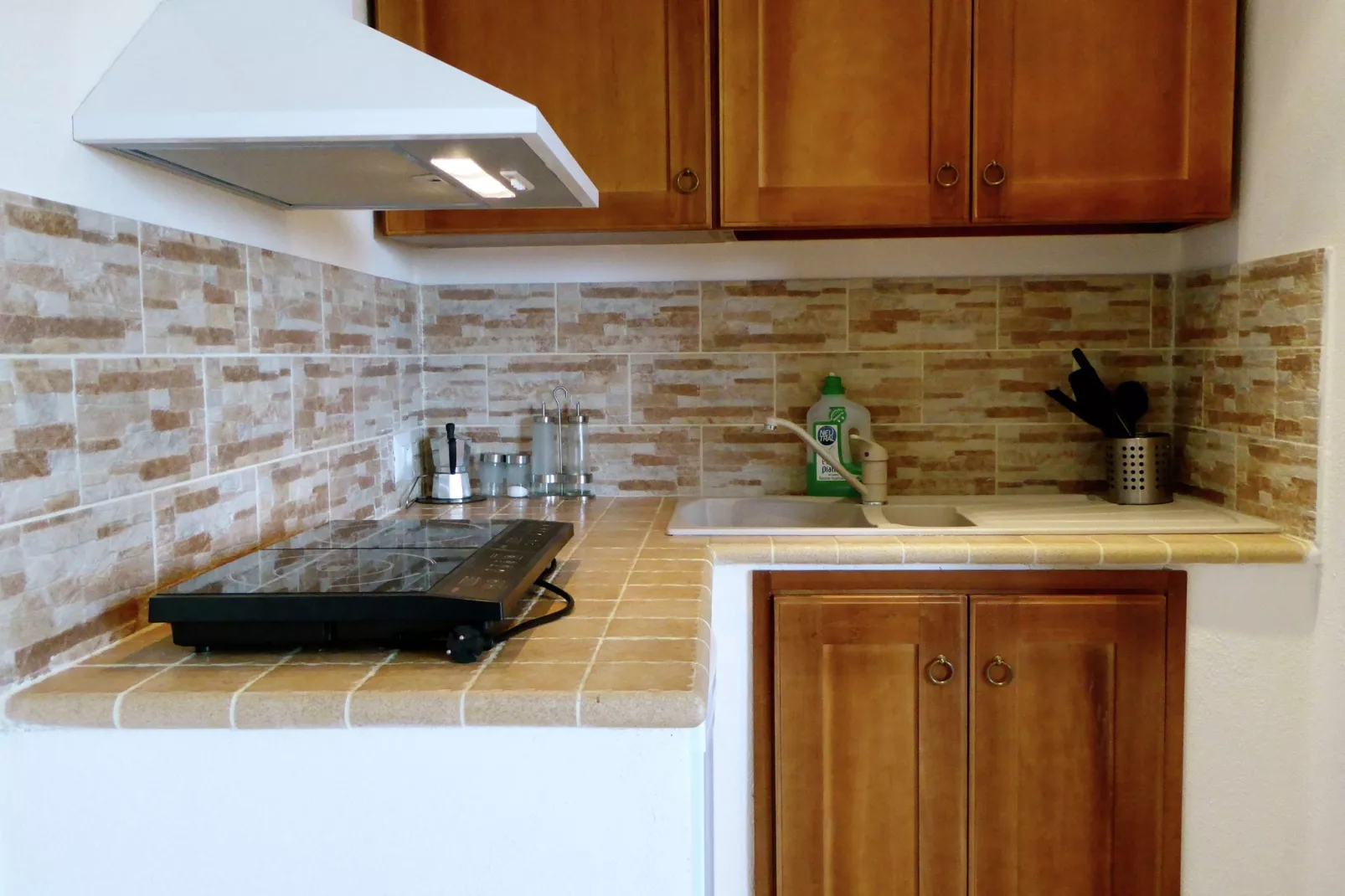 Sei Orcia-Kitchen