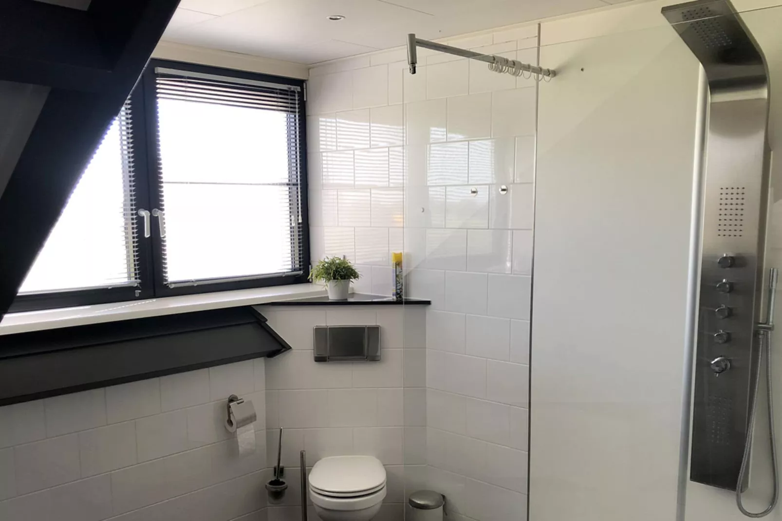 Vakantiepark Eiland van Maurik 5-Bathroom