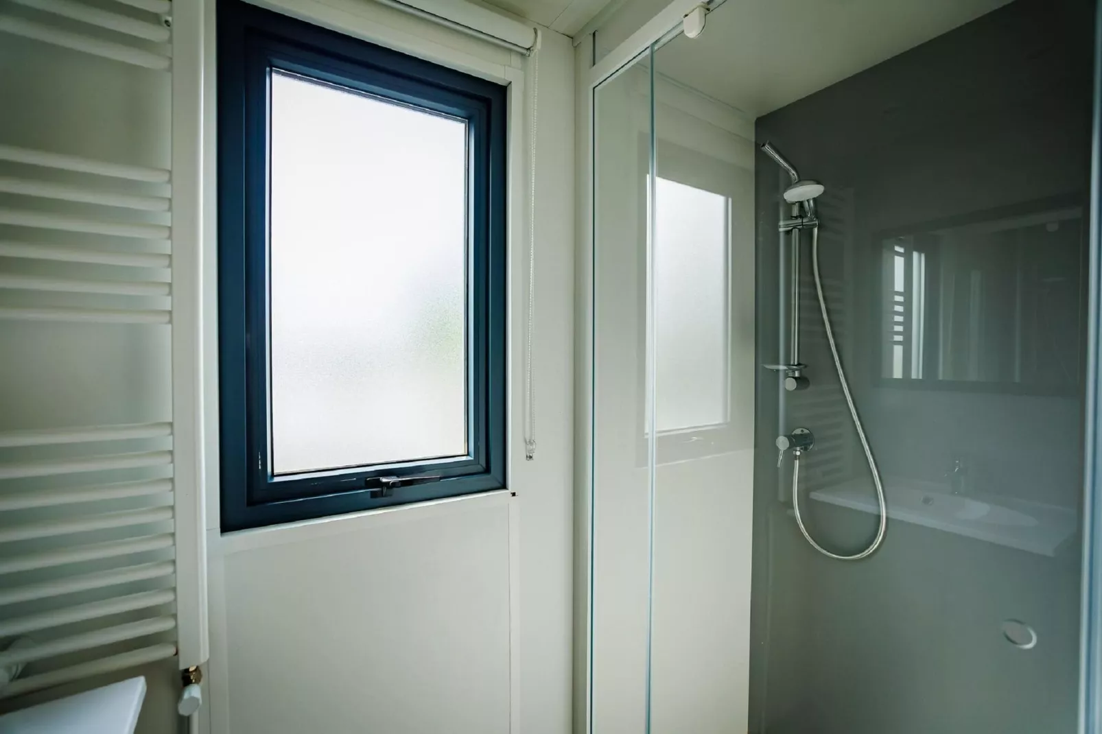 Vakantiepark Eiland van Maurik 7-Badezimmer