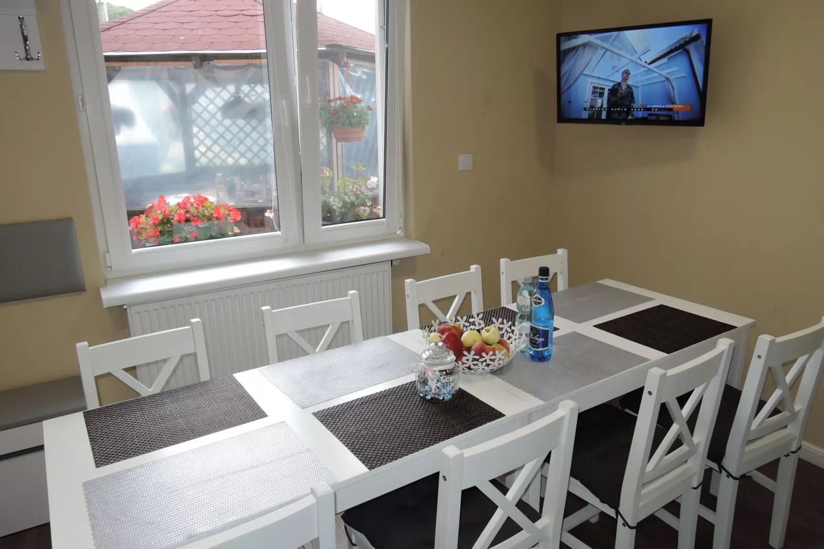 Szmaragd-Dining room