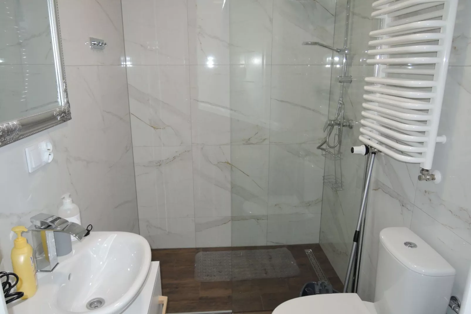 Szmaragd-Bathroom
