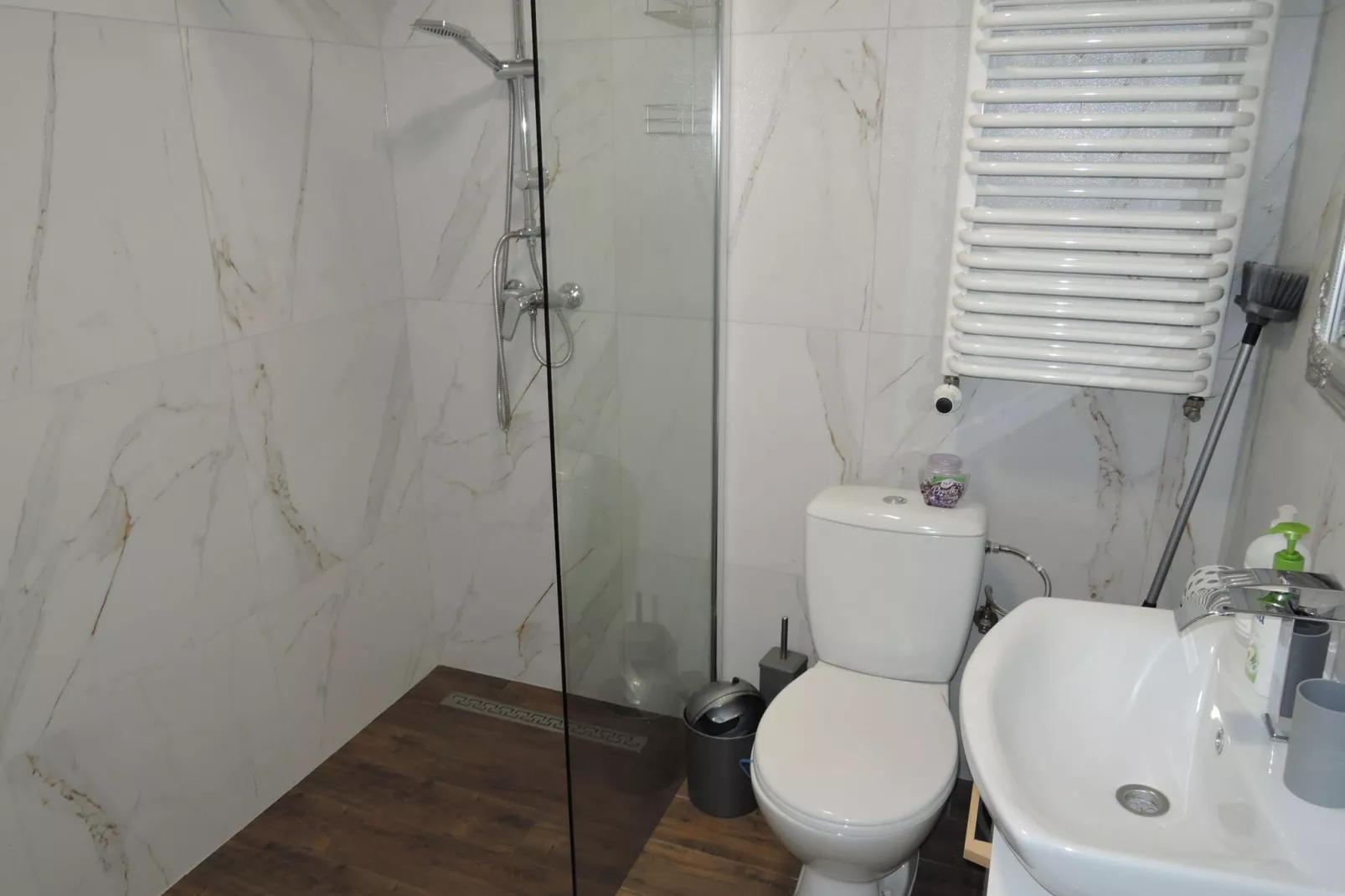 Szafir-Bathroom