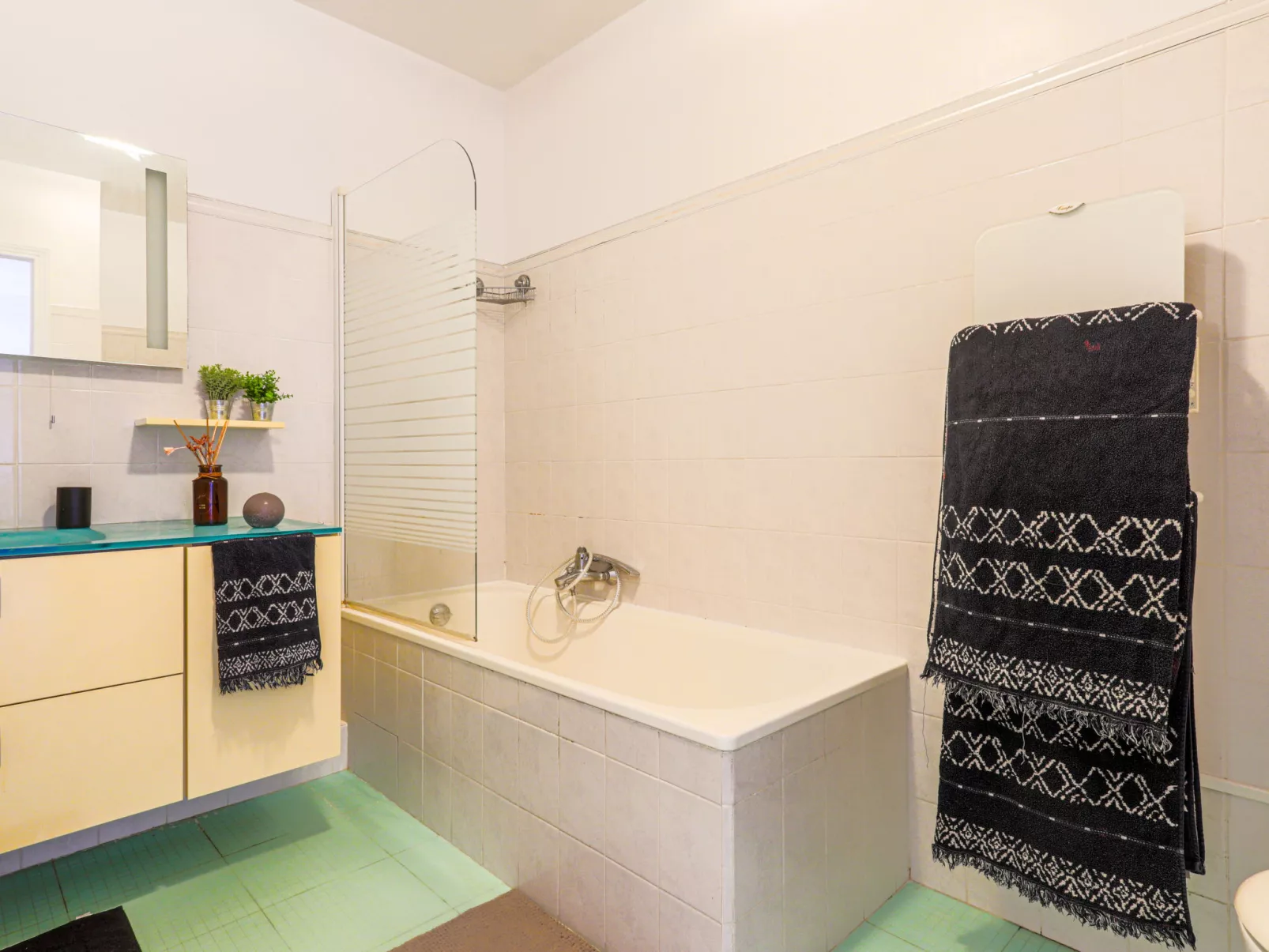 Les Balcons d'Eze-Inside