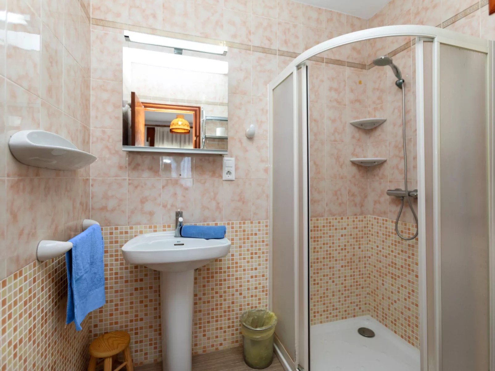 Villa Paloma-Inside