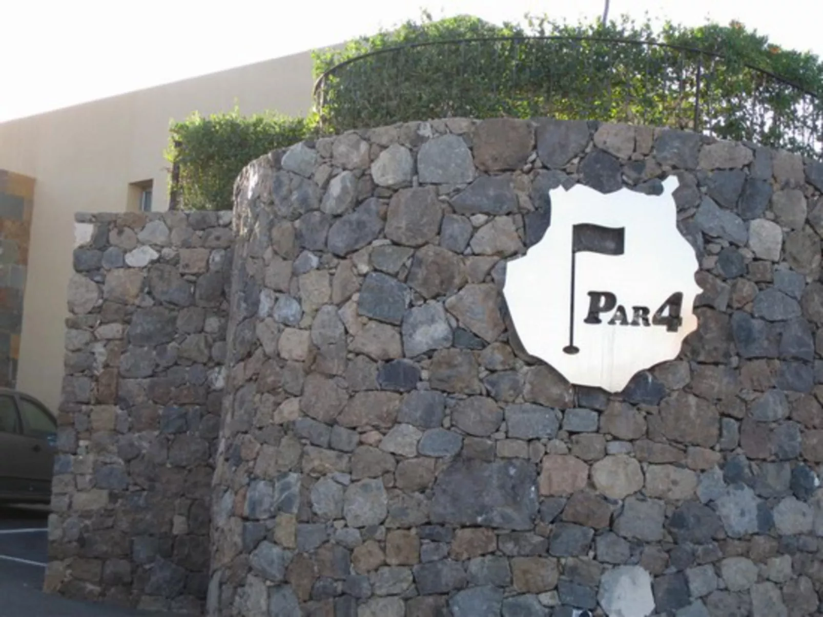 3 in PAR 4-Inside