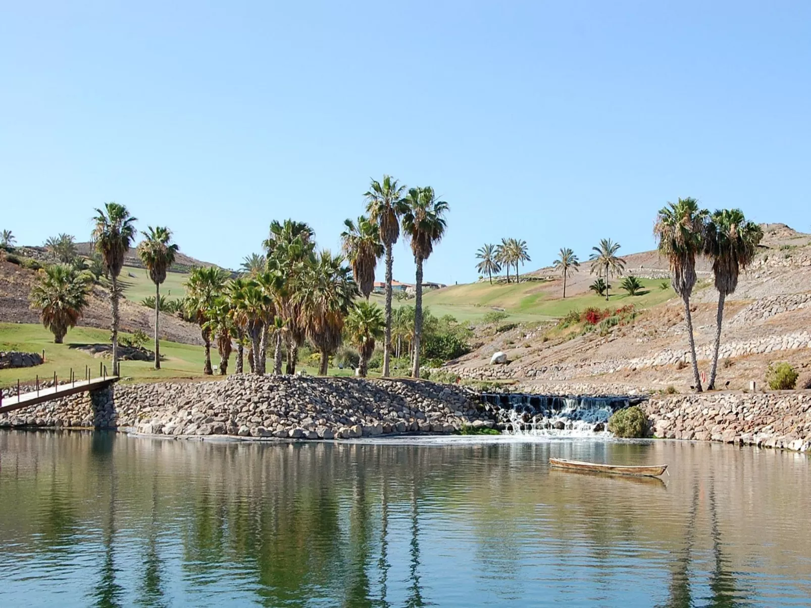 3 in PAR 4-Outside